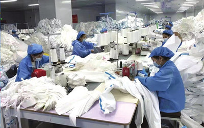 譽誠公司工人全力以赴趕訂單，市場推廣宣傳助力品牌騰飛